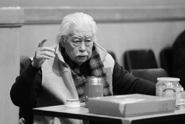 顾威病逝，曾出演《雷雨》