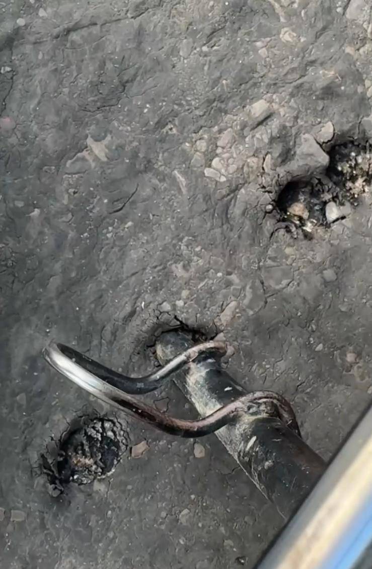 西安高温把柏油马路“晒化”了，记者实测街头温度超60℃，专家解读为何温度比天气预报高