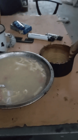 一名为钱参战的被俘俄军： 去前线像掉进屎坑